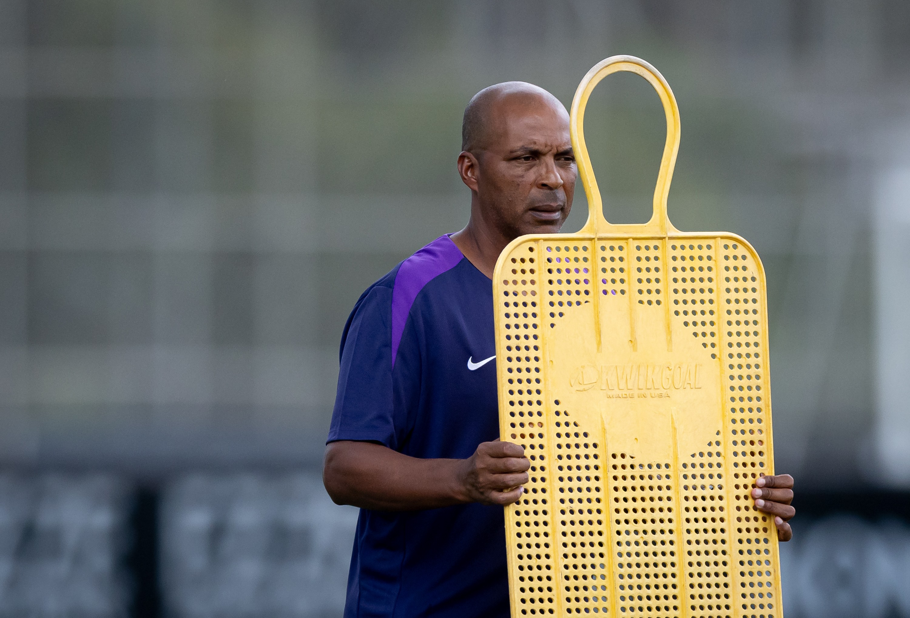 Corinthians treina sob comando de interino e Talles Magno é hospitalizado.