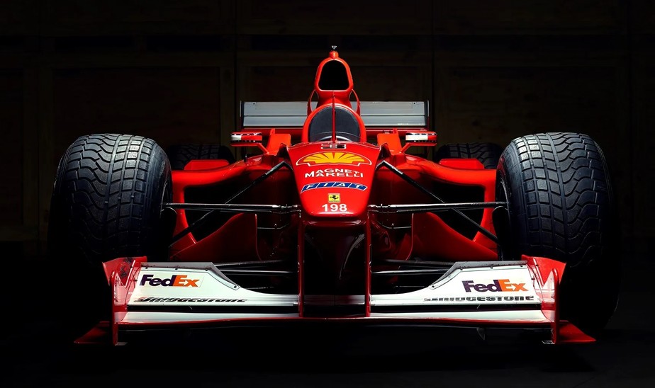 Ferrari de Schumacher do histórico título de 2000 vai a leilão em