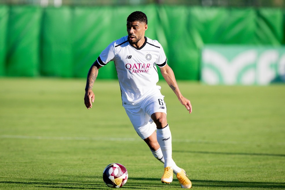 Paulo Otávio, lateral do Al Saad, do Catar — Foto: Divulgação/Al Saad