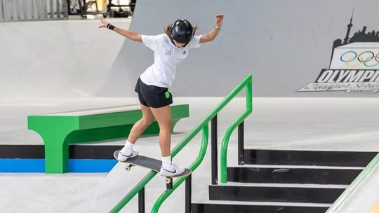 Rayssa Leal revela skate personalizado para competircomo criar senha galera betParis