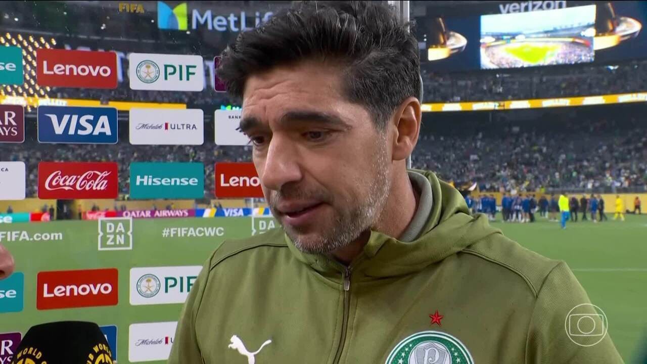 Abel lamenta empate com Porto e elogia Palmeiras em estreia na Copa: 