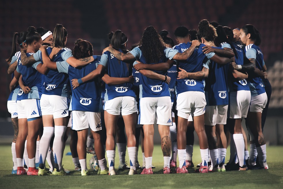 Cruzeiro em clássico do Brasileiro Feminino