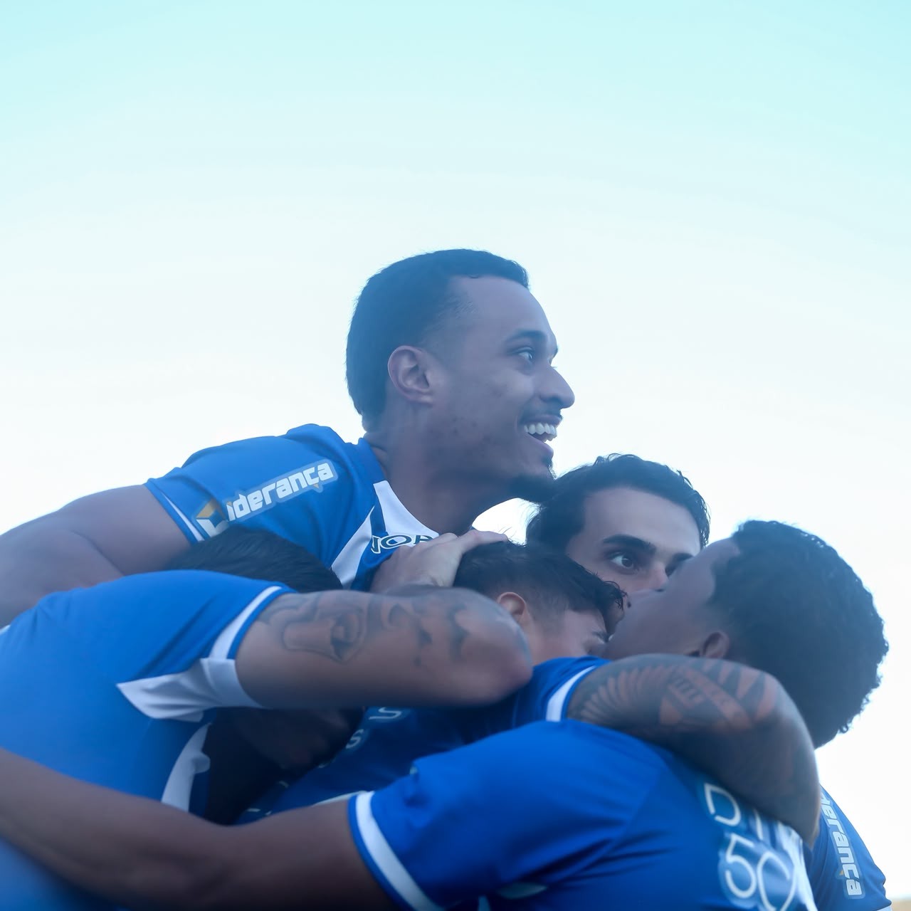 Avaí tem três vitórias consecutivas pela primeira vez na temporada: "No momento certo"