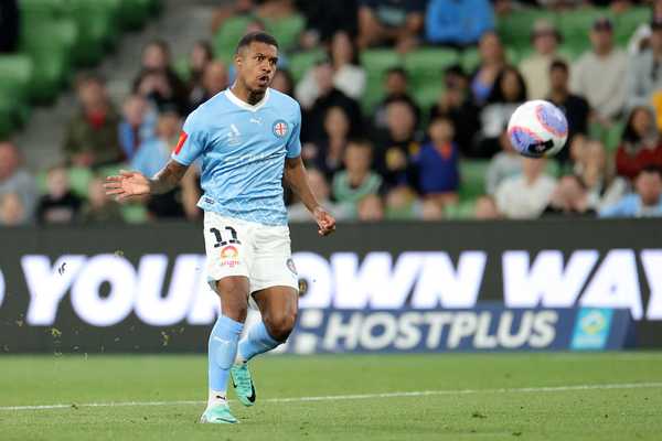 NÃO VINGOU NO TIMÃO! Corinthians define venda de atacante próximo a fim de empréstimo