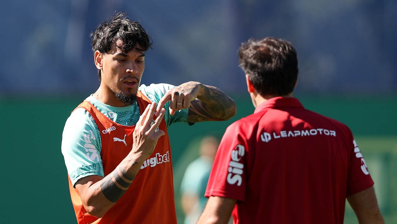 Gómez sofre lesão na coxa e desfalca o Palmeiras na Copa do Brasil