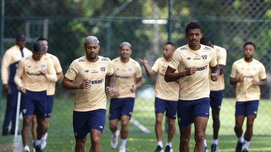 São Paulo se reapresenta, e Zubeldía busca substitutos para Calleri e Alan Franco