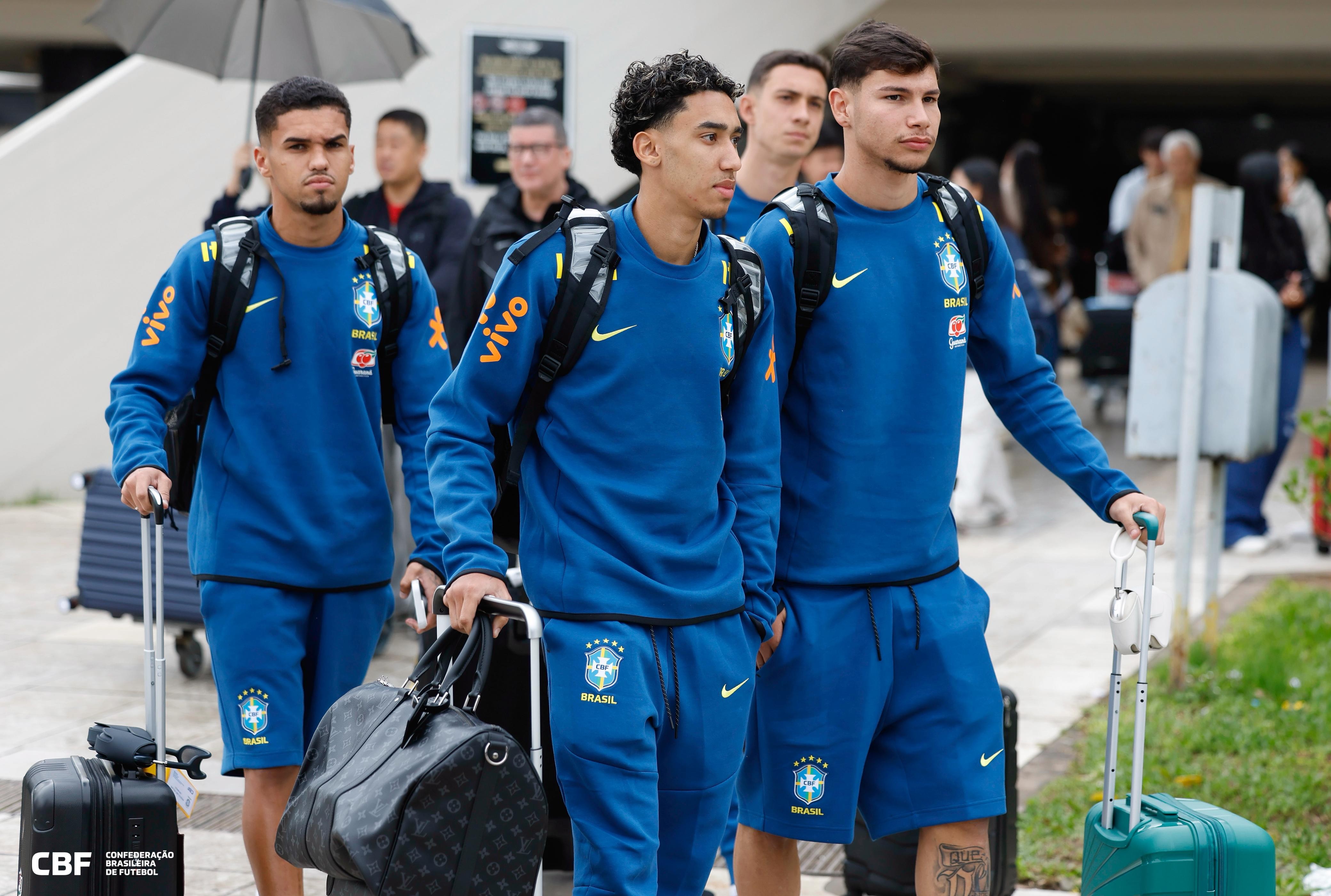 Fluminense atinge dez convocados para seleções de base com chamadas de Isaque e Riquelme para a Sub-20