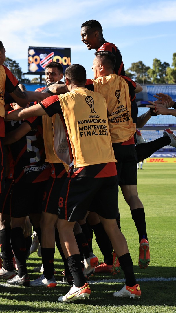 Futebol da América do Sul - Com a estreia do Montevideo City Torque a  capital uruguaia elevará ainda mais seu recorde de ser a cidade  sul-americana com mais representantes na história da