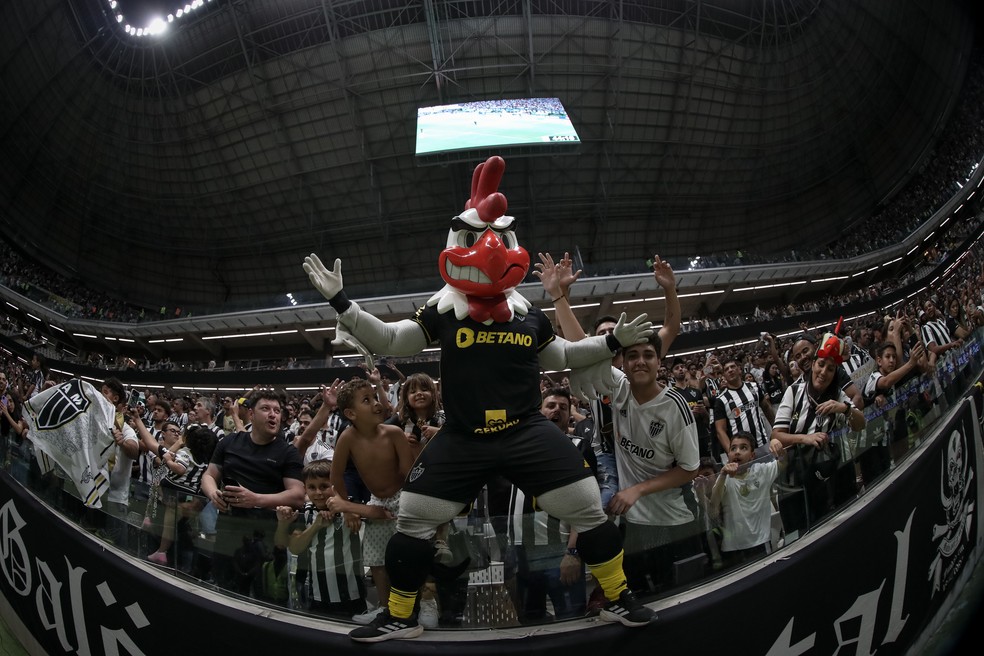 Torcida do Atlético-MG na Arena MRV; Galo Doido — Foto: Pedro Souza / Atlético-MG