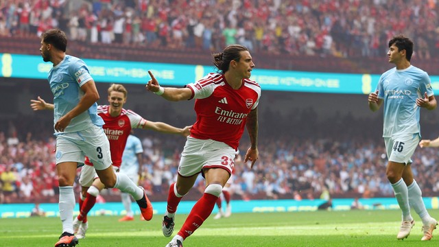 Calafiori gol Arsenal v Manchester City