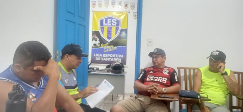 Árbitros de Santarém — Foto: Redes Sociais