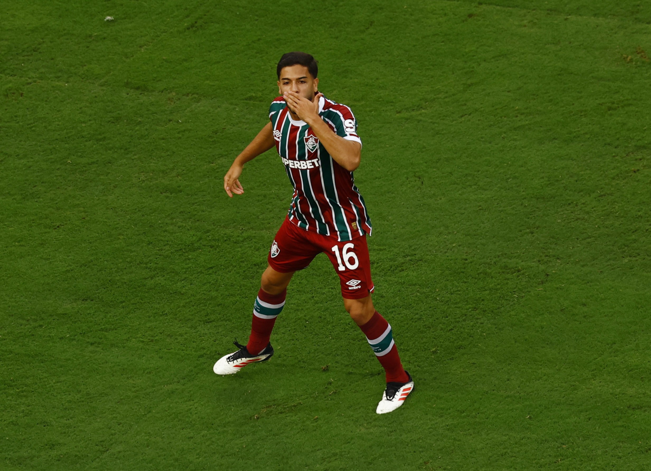 Pé quente contra italianos, Nonato, do Fluminense, já fez gol e decidiu partida quando atuava na Europa