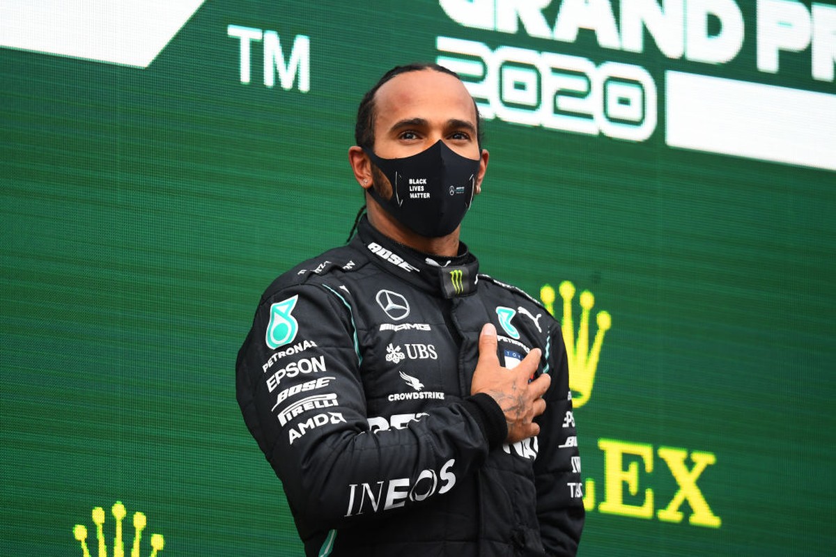 Lewis Hamilton ganha salário de quase R$ 250 mi neste ano e lidera