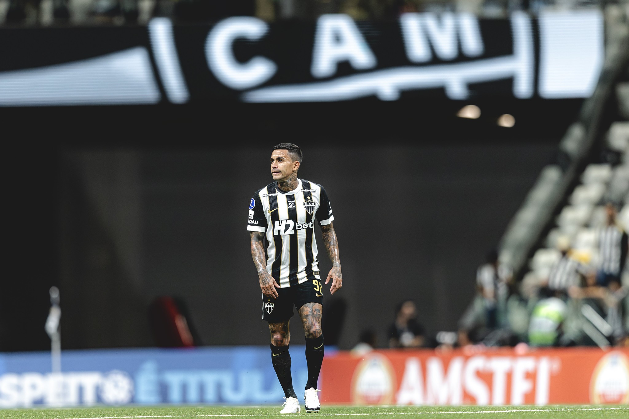 At the Limit of Appearances, Dudu Denies Wanting to Leave Atlético
