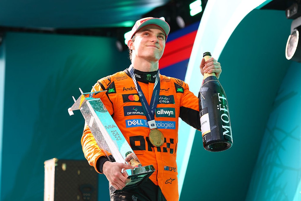 Oscar Piastri venceu GP de Miami da F1 2025 após largar em quarto — Foto: Bryn Lennon - Formula 1/Formula 1 via Getty Images