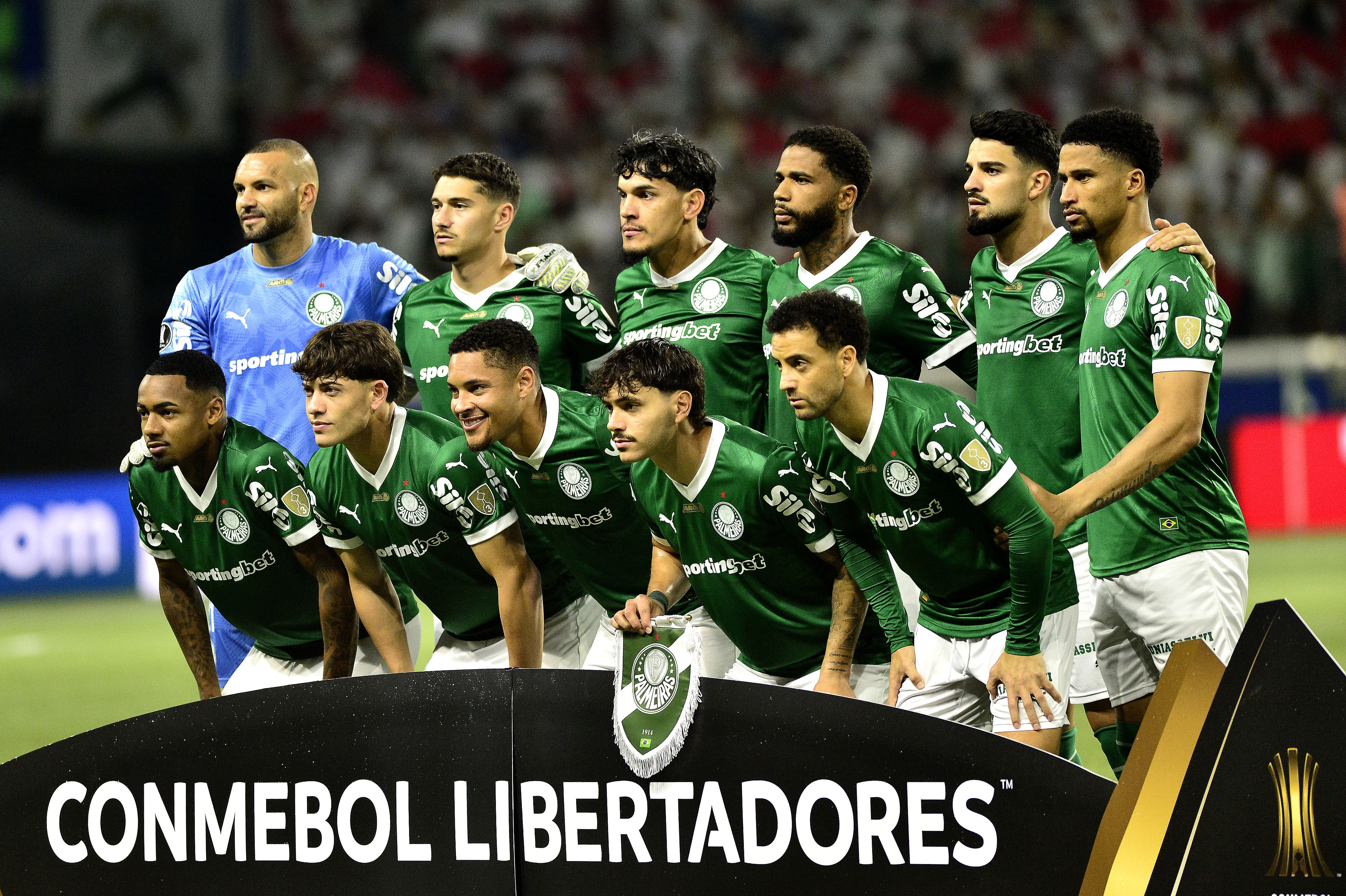 Destaques no Palmeiras: Weverton brilha, Flaco López tem atuação discreta