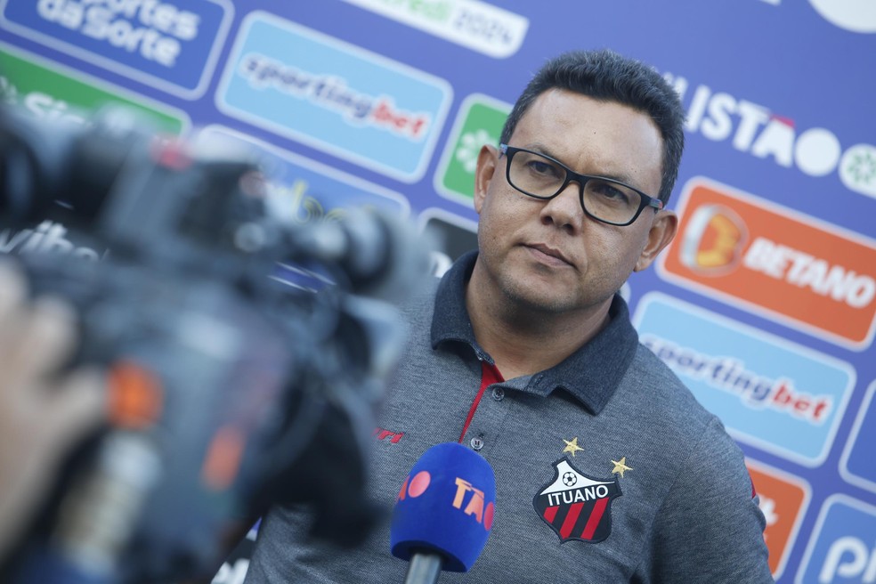 Marcinho analisa retorno de Jean Pyerre aos gramados — Foto: Miguel Schincariol/Ituano FC