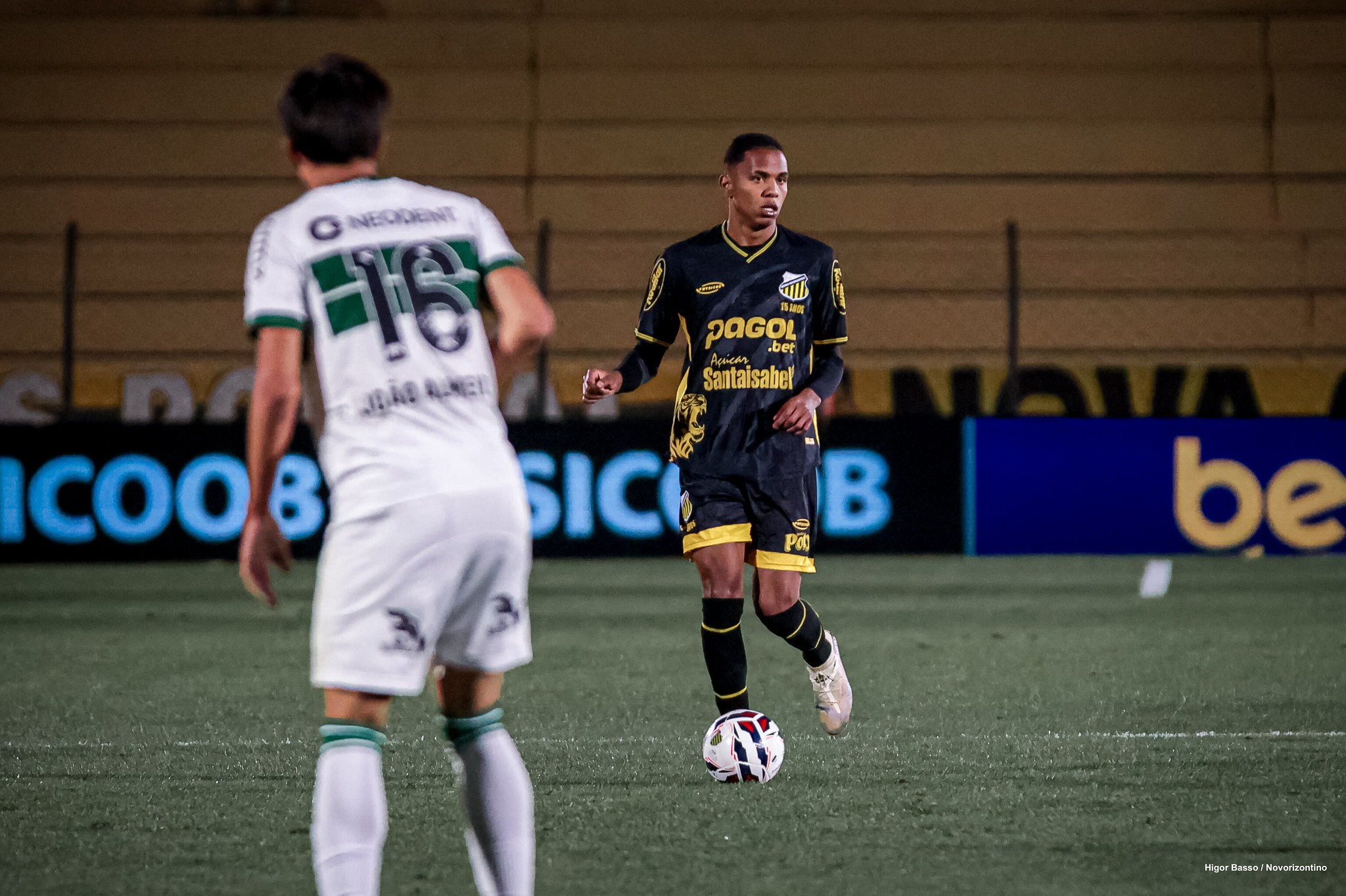 Fluminense mira zagueiro Dantas do Novorizontino e pode intensificar negociações