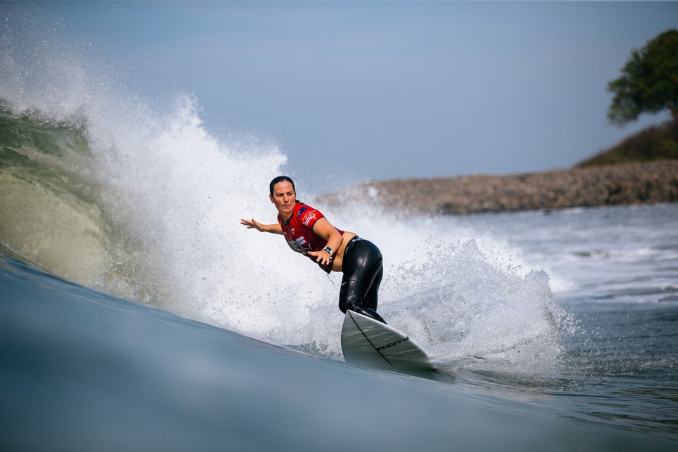 Tyler Wright em Punta Roca