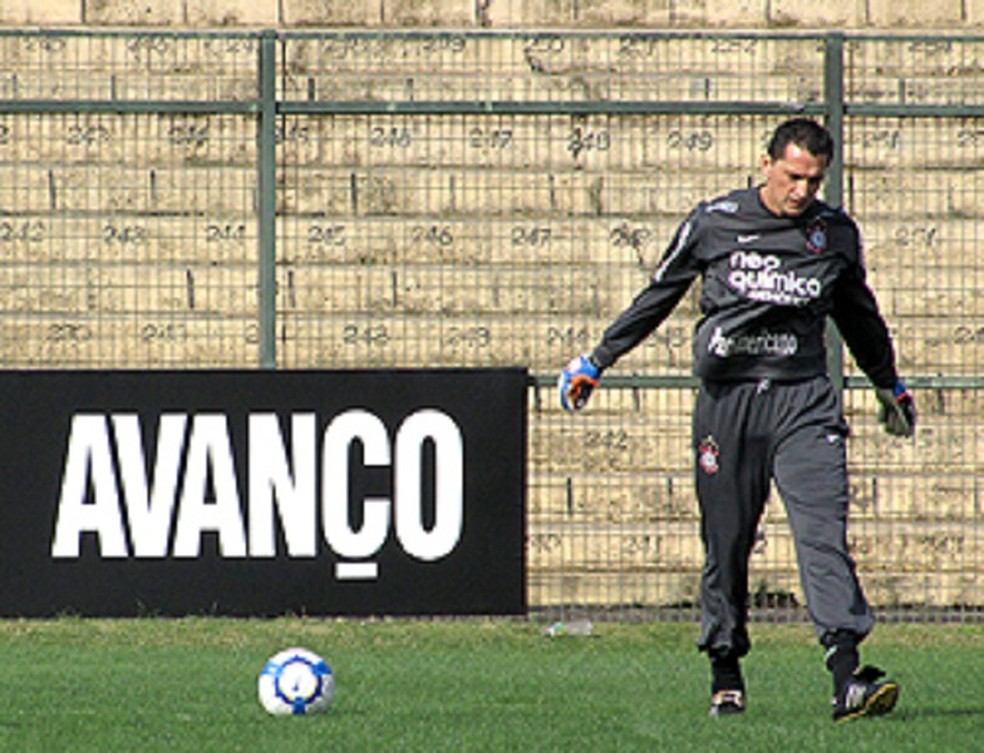 Aldo Bobadilla em treino do Corinthians, no Parque São Jorge, em 2010 — Foto: (Foto: Carolina Alvarenga / Globoesporte.com)