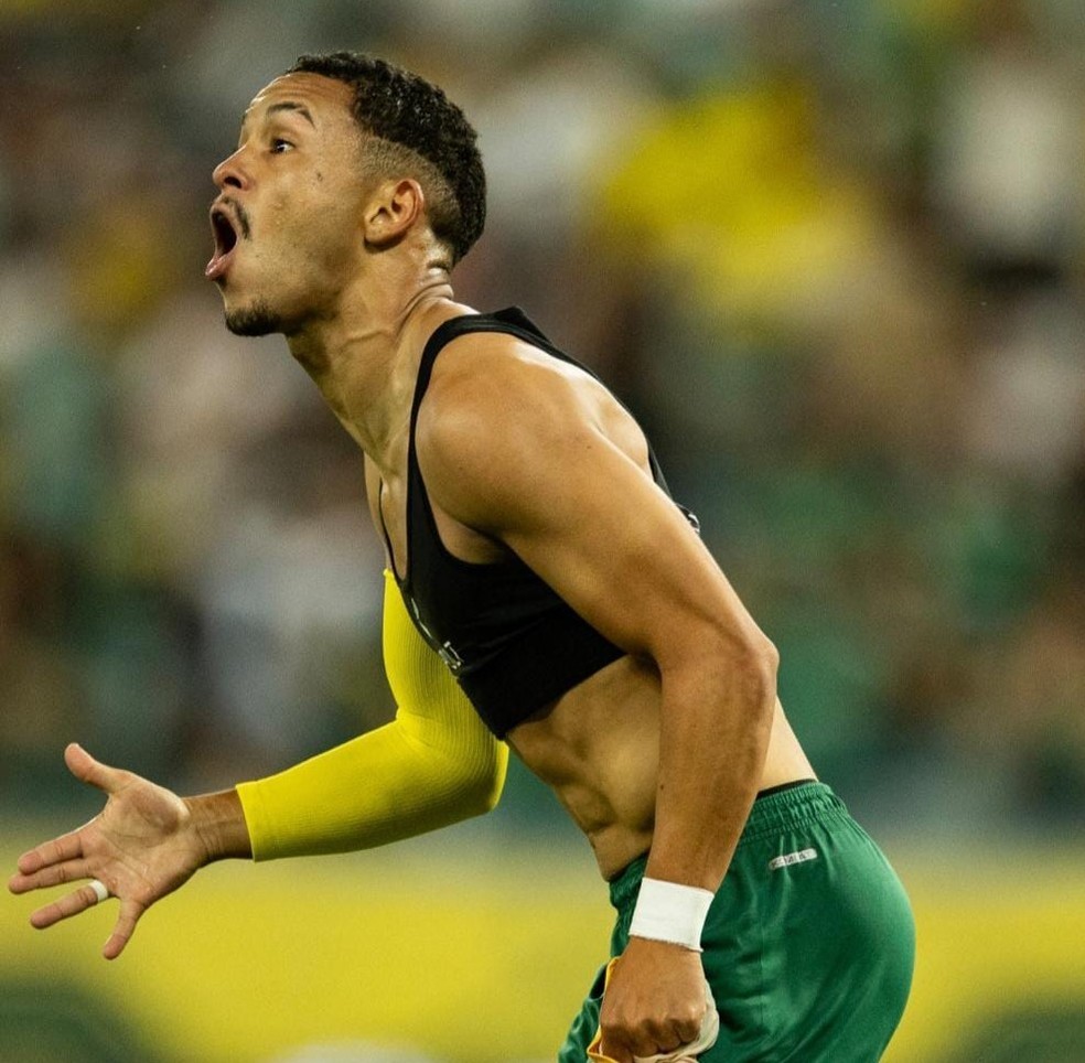 Juan Christian marca golaço da virada do Cuiabá sobre o Athletic-MG — Foto: AssCom Dourado