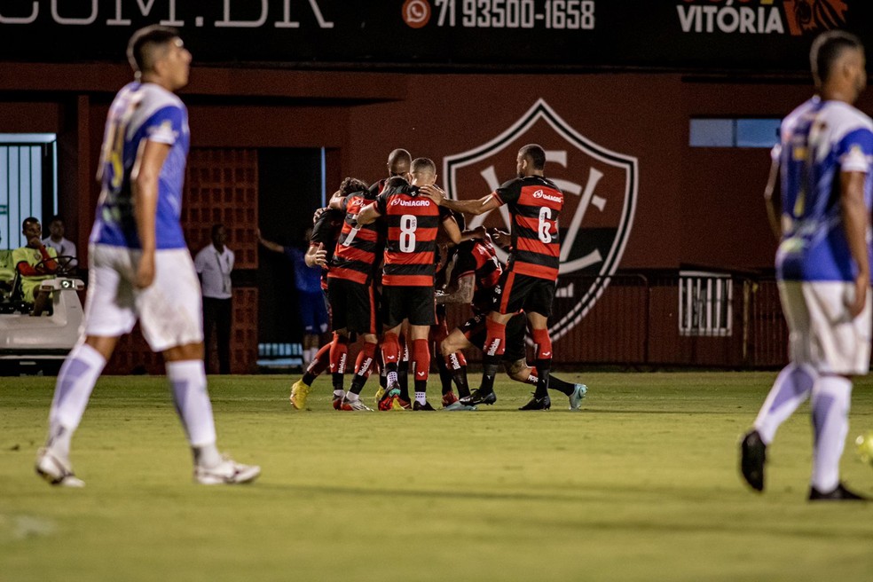 Grupo unido! Jogadores do Flamengo celebram vitória sobre o São