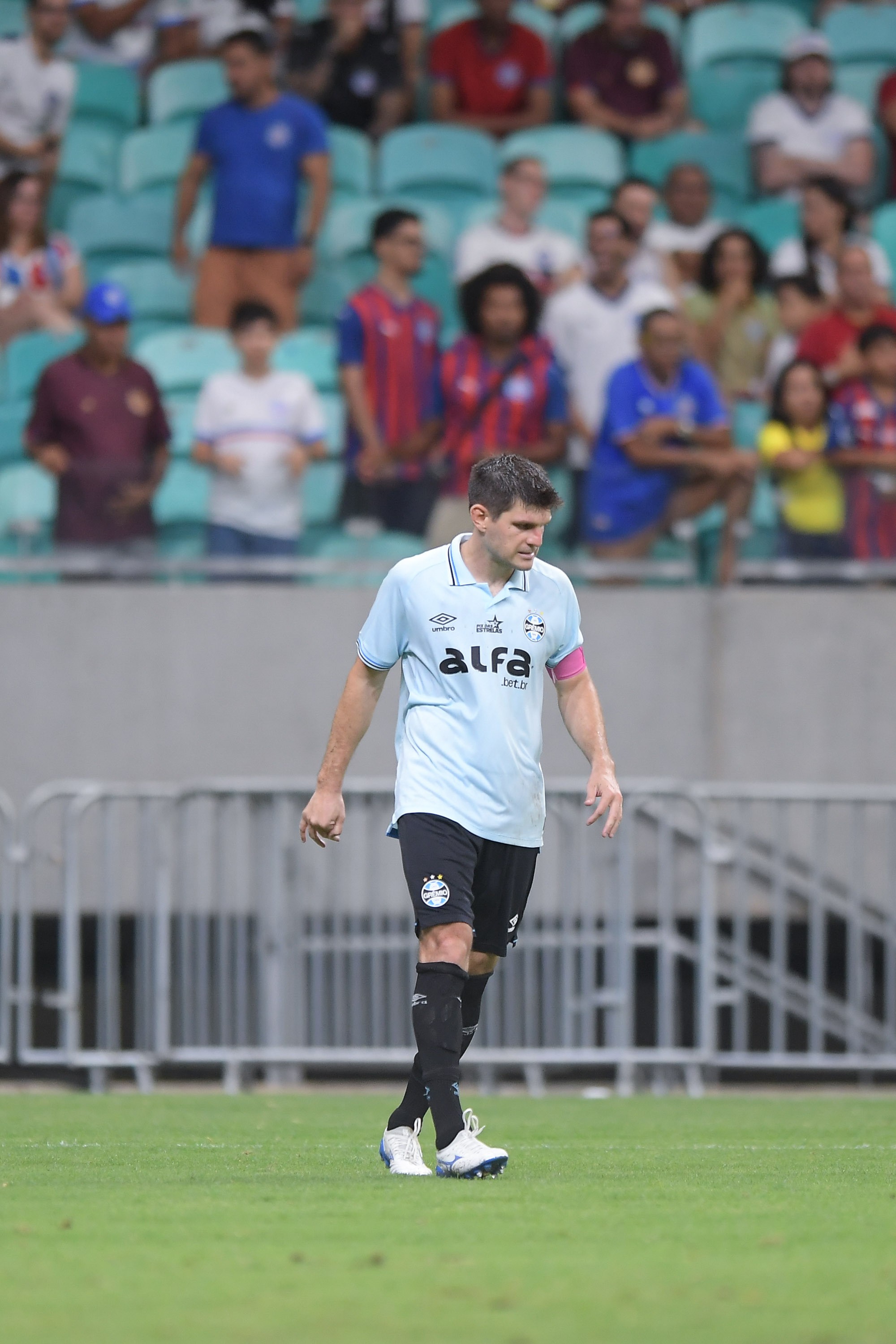 Kannemann deve ser reserva no Grêmio? Opiniões, falhas e votação