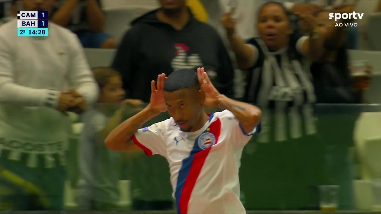 Ceni elogia jogo do Bahia e lamenta empate contra o Atlético-MG: "Temos que acreditar mais"