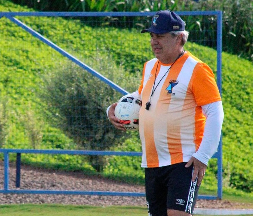 Técnico Gilson Kleina, do Azuriz — Foto: Assessoria Azuriz