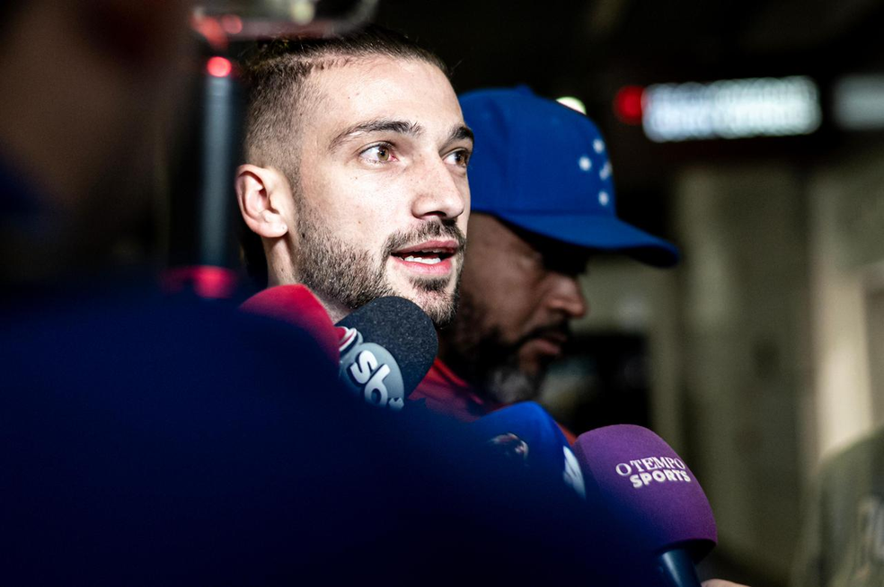Anunciado pelo Cruzeiro, Lautaro Díaz chega a BH para exames e assinar contrato — Foto: Yuri Laurindo/OTB Sports