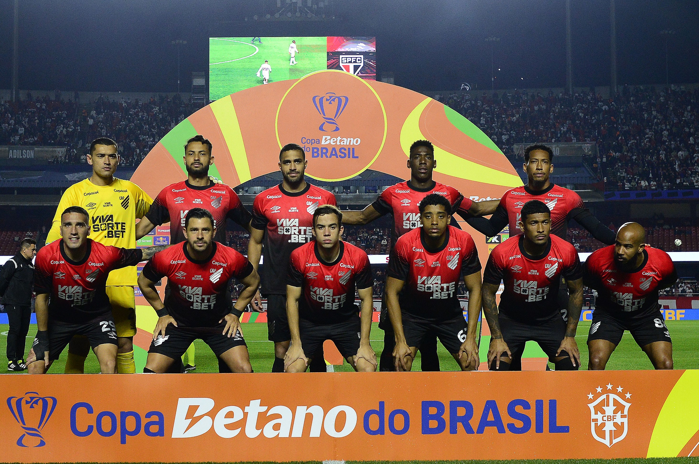 Athletico pega o Corinthians nas quartas da Copa do Brasil