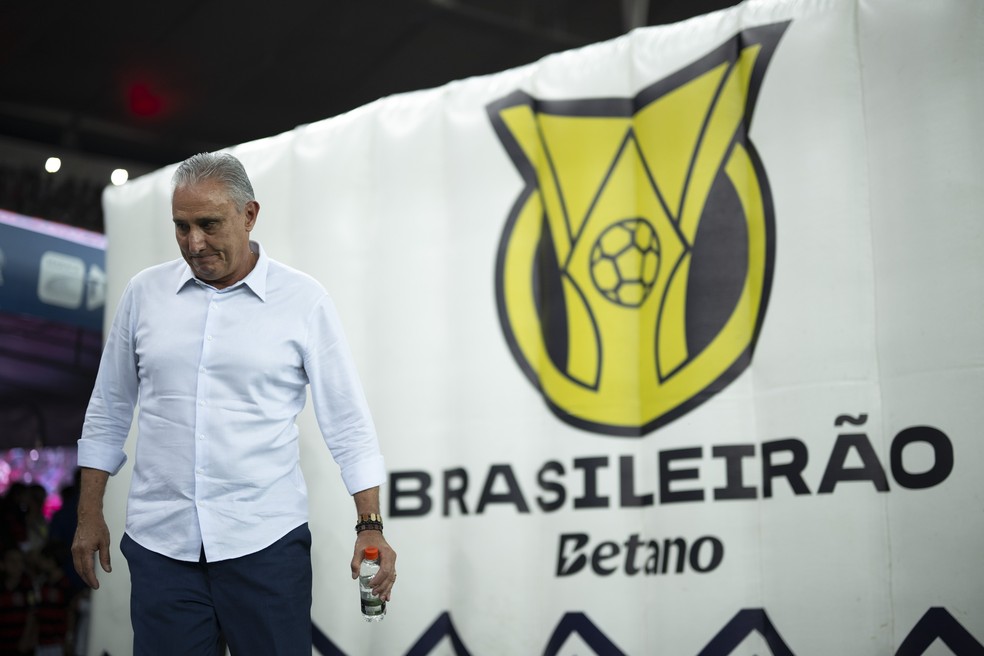 Flamengo de Tite está cada vez mais longe do título brasileiro