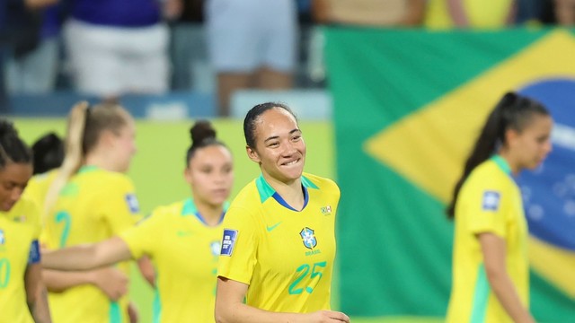 Brasil contra o Canadá na Arena Pantanal