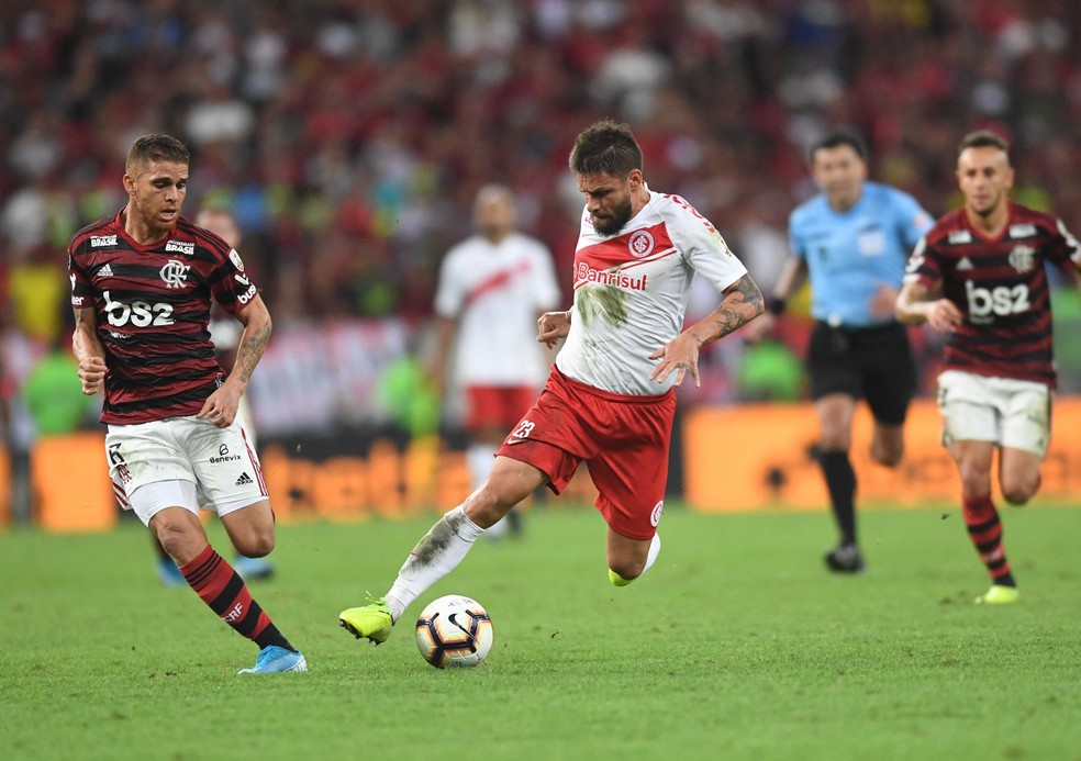 Cuéllar em jogo citado contra o Inter na Libertadores de 2019 — Foto: Ricardo Duarte/Internacional/Divulgação