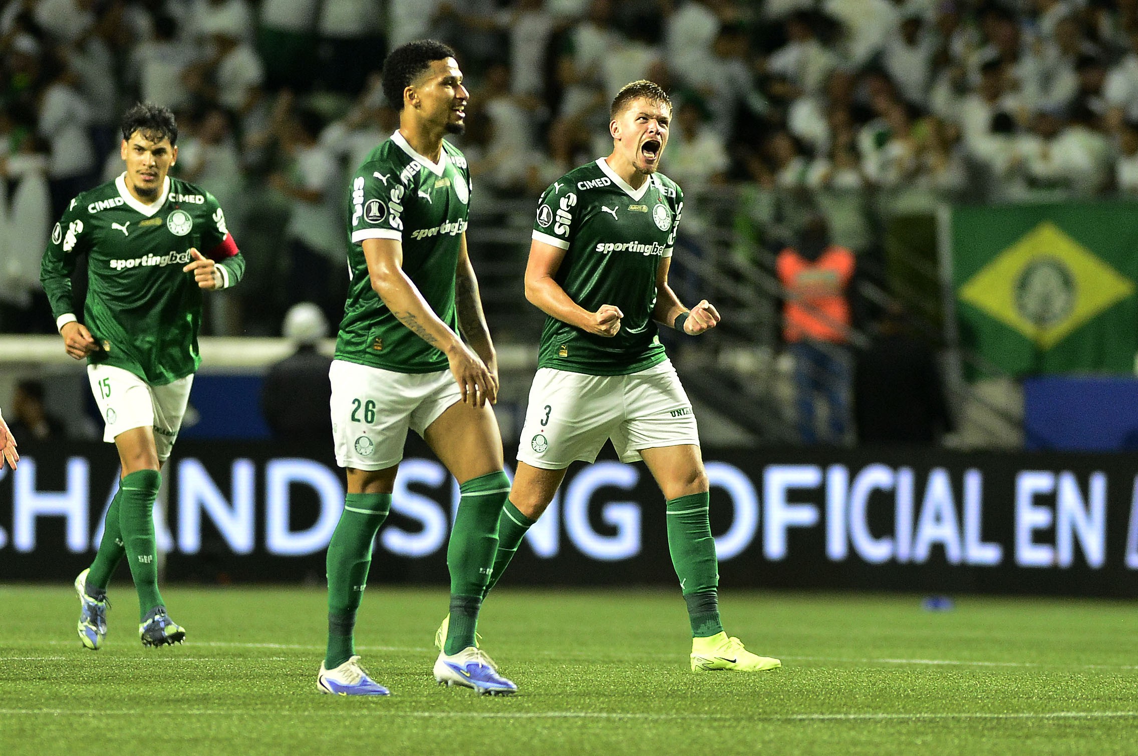 Palmeiras admite queda na defesa e estuda reforços para 2026; planos nos bastidores em andamento