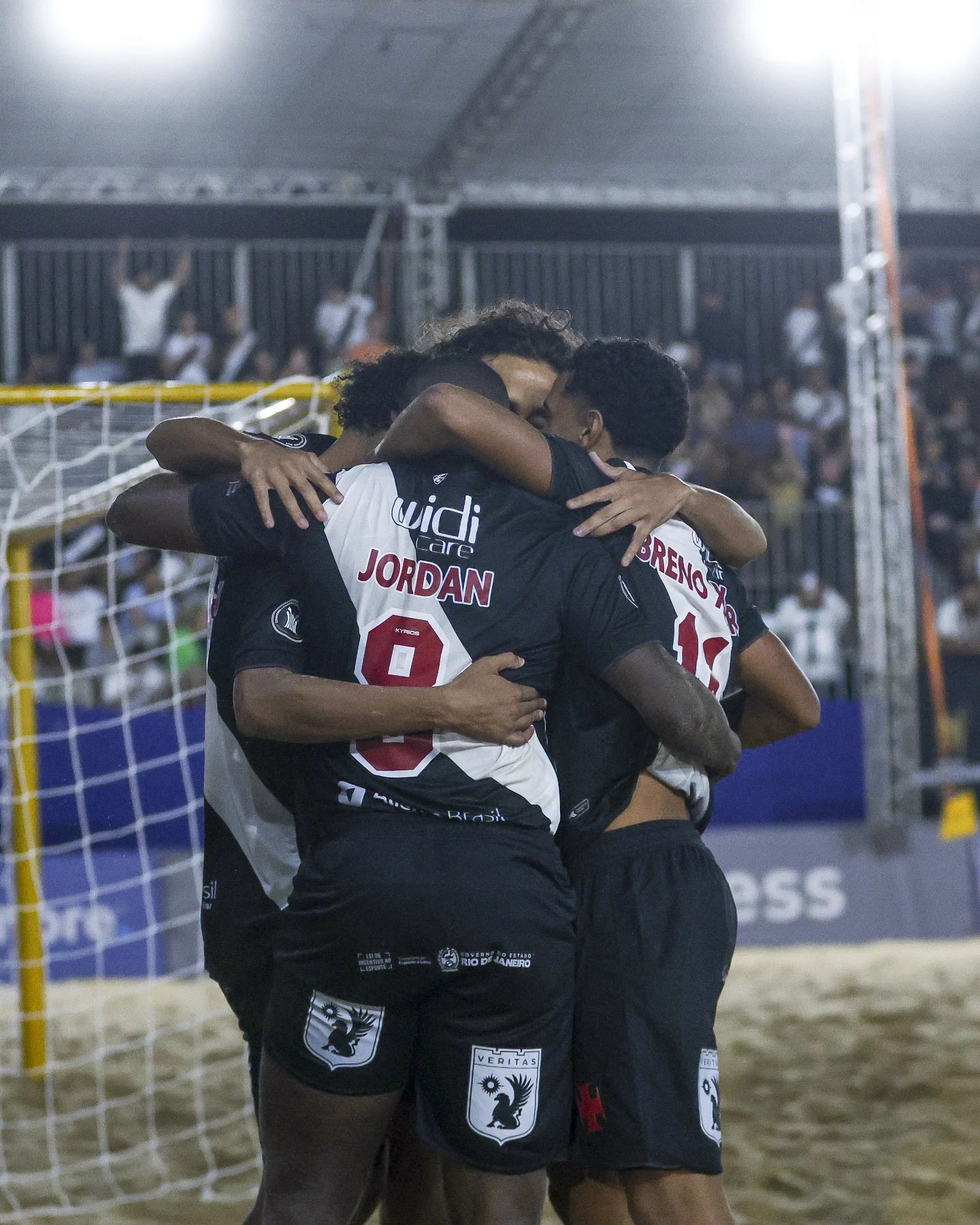 Vasco goleia Argentino de Rosario na estreia da Libertadores de futebol de areia