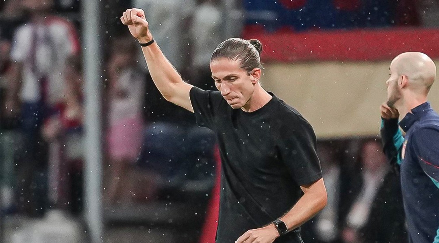 Monaco de Filipe Luís estreia com vitória no Campeonato Francês