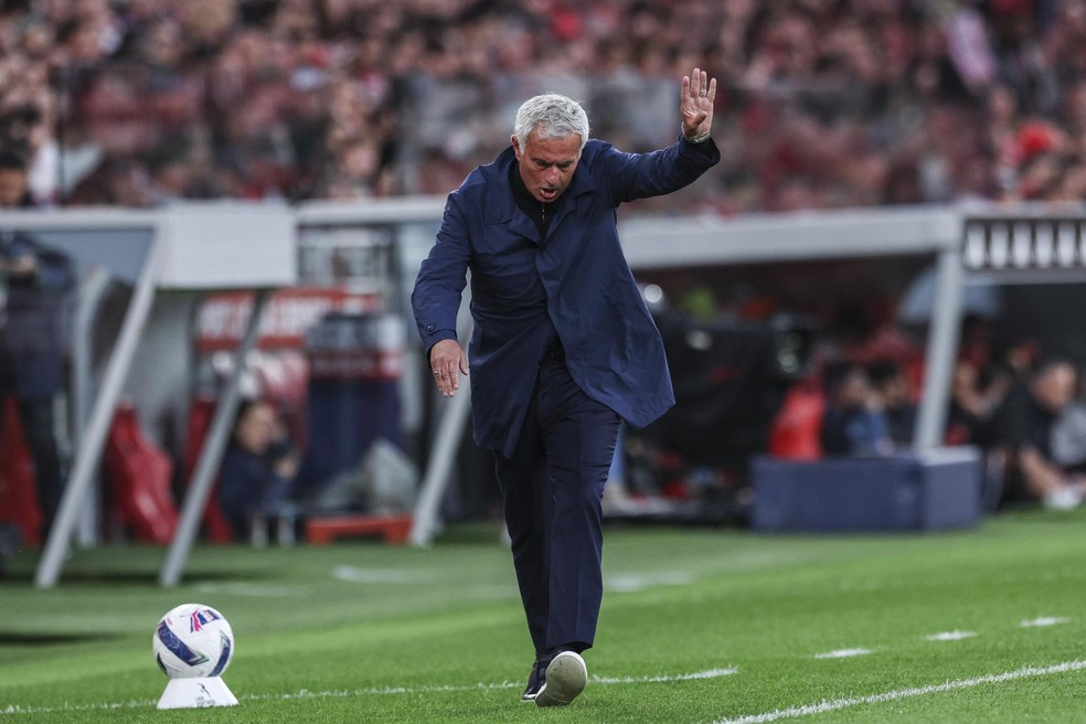 José Mourinho pode voltar ao Real Madrid — imagem relacionada
