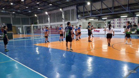 Novo Tempo ganha do Monteiro Lobato pelas oitavas do masculino da 18ª Copacebolinha flamengoHandebol