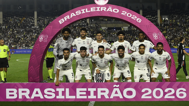 Time posado do Corinthians em jogo contra o Vasco