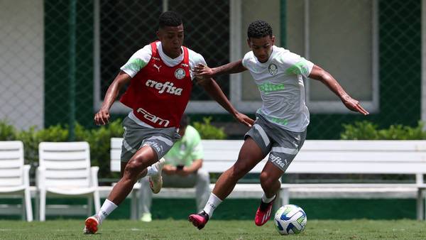 Palmeiras treina à espera dos atletas convocados na Data Fifa