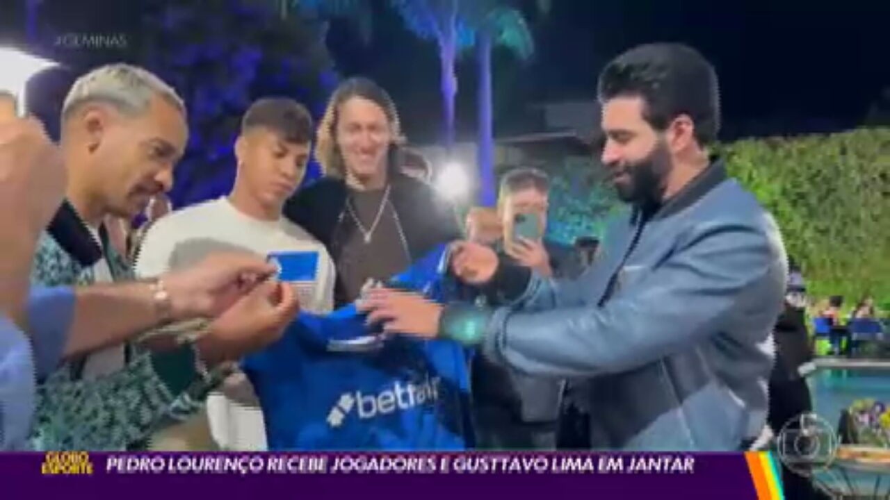 Pedro Lourenço recebe jogadores do Cruzeiro e Gusttavo Lima para jantar