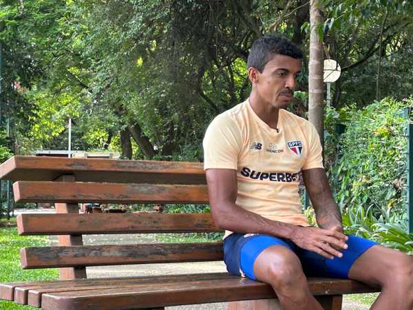 luiz gustavo retorna aos treinos e se aproxima de estrear no brasileirão