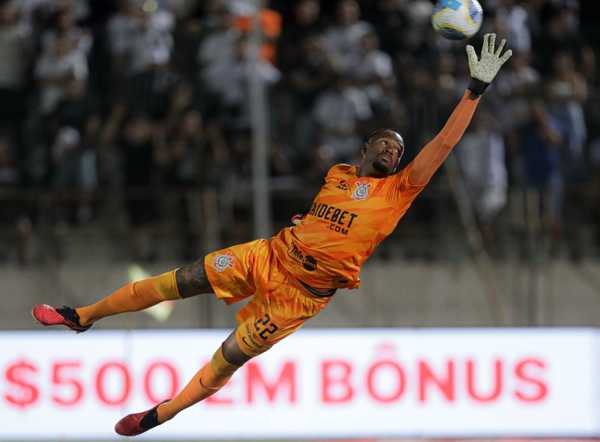 Carlos Miguel mantém invencibilidade no Corinthians e enfatiza confiança no time.