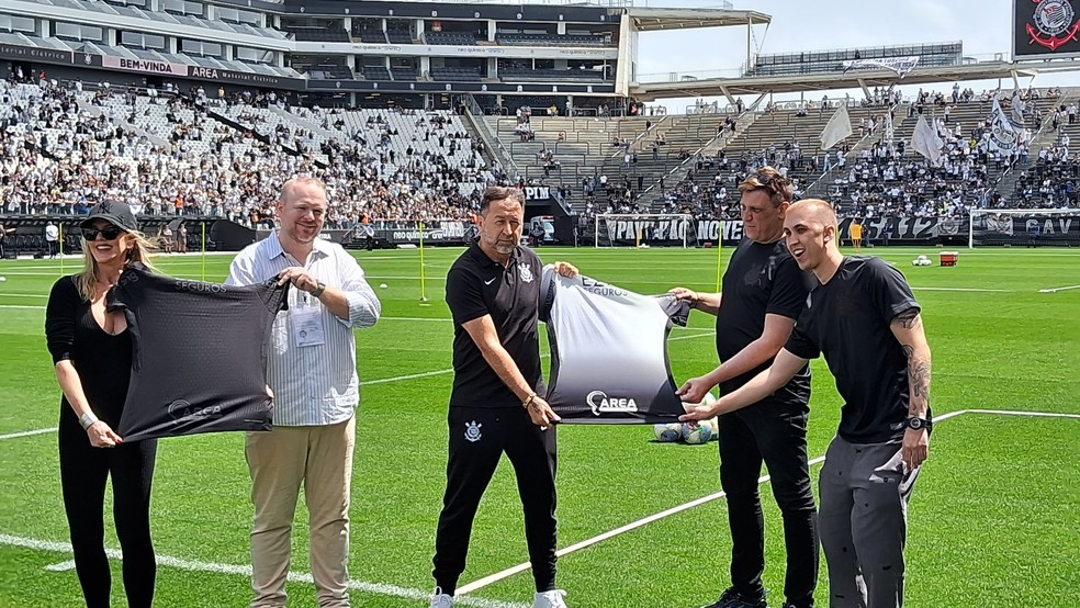 Corinthians anuncia novo patrocinador — Foto: Rafael Dantas