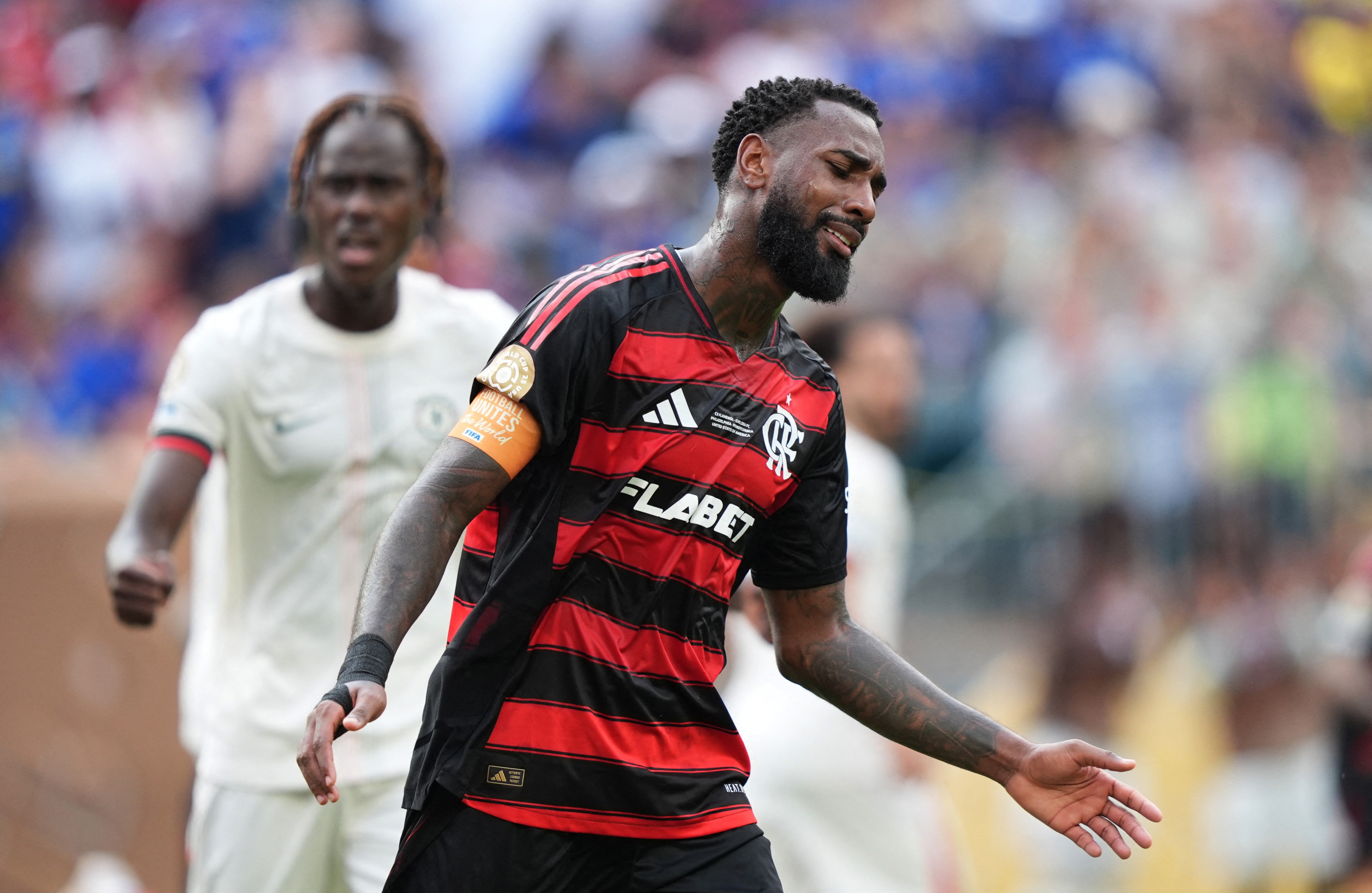 Bastidores: entenda por que relação entre Flamengo e Gerson acabou de maneira fria e formal