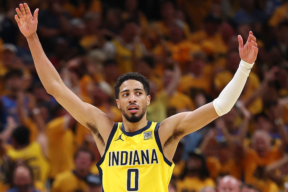 Haliburton decide entrar em quadra lesionado e faz a diferença pelo Indiana Pacers — Foto: Maddie Meyer/Getty Images