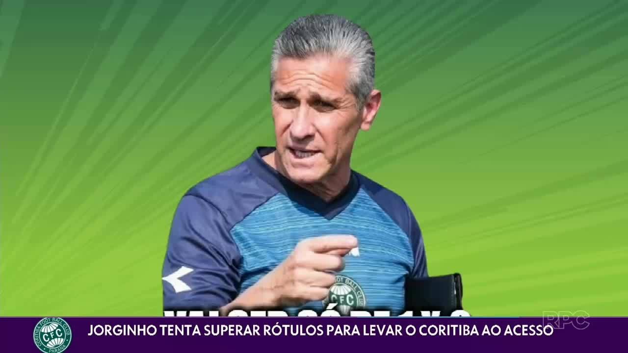 Jorginho tenta superar rótulos para levar o Coritiba ao acesso