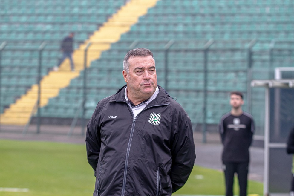 Pintado busca vitória com o Figueirense — Foto: Patrick Floriani/FFC