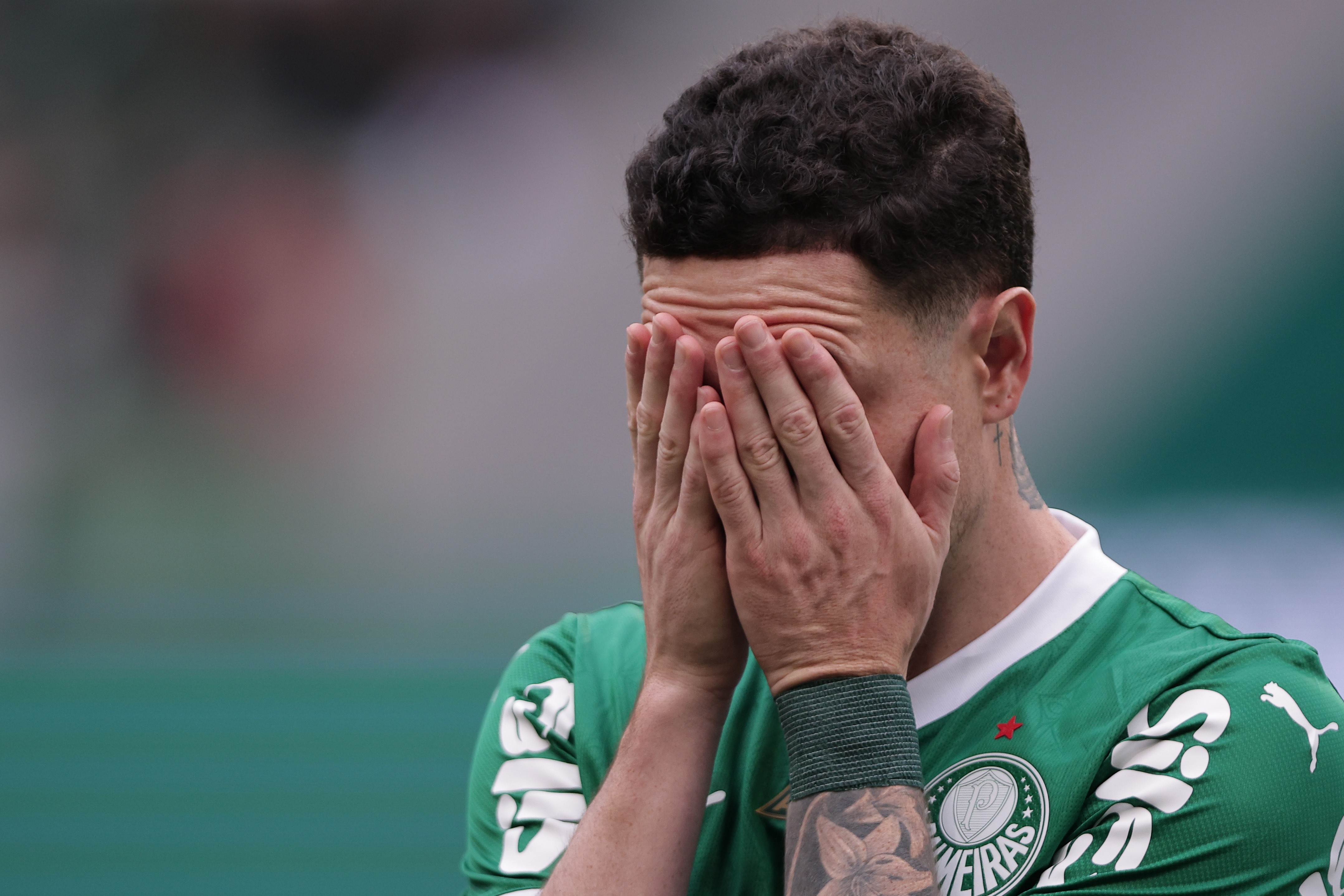 Desfalque importante: Aníbal Moreno não enfrenta o Cruzeiro e complica escalação do Palmeiras